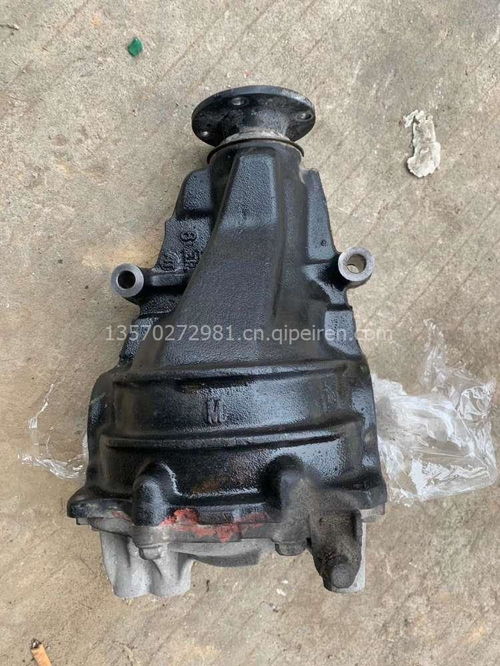 豐田漢蘭達(dá)原裝拆車后差速器供應(yīng) 優(yōu)質(zhì)鉆尾自轉(zhuǎn)螺絲配件